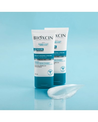 بيوكسين أكنيم كريم مرطب وموازن لدهون البشرة المعرضة لحب الشباب - 50 مل